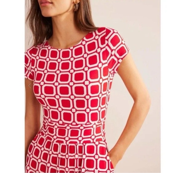 BODEN Amelie Stretch Jersey Dress Short Sleeve Geometric Red White Size US 6 - Picture 3 of 14